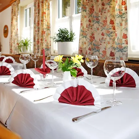 Landgasthof Gschwendtner Hotel 3*